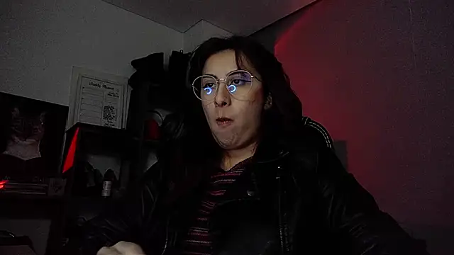 Scarlett Sen online show from 3, 10, 2025