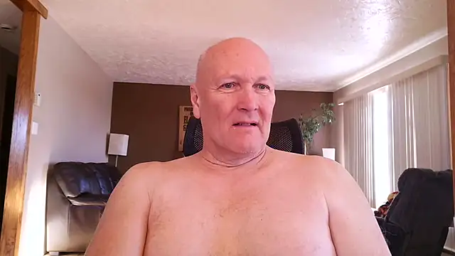 Snapshot of BasicAnt chatting on 22, 2, 2026 BasicAnt online show from 22, 2, 2026