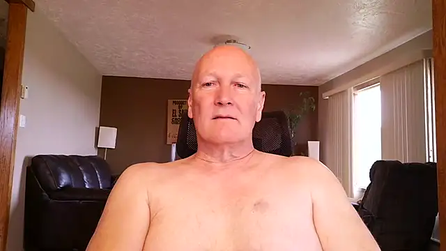 Snapshot of BasicAnt chatting on 23, 4, 2026 BasicAnt online show from 23, 4, 2026