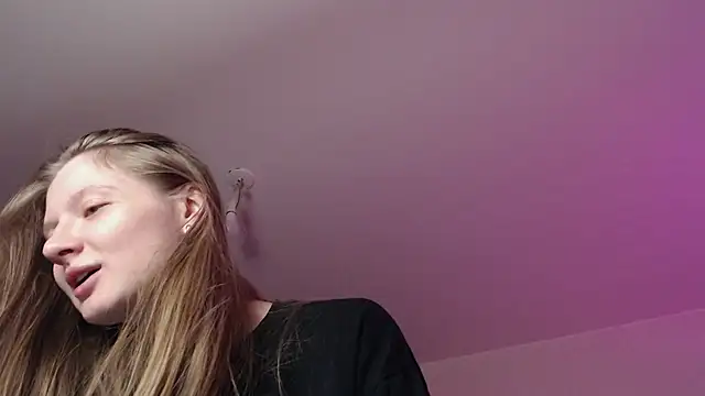 mollytuck online show from 22, 2, 2025