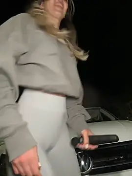 Snapshot of HopeHeaven chatting on 4, 1, 2025 HopeHeaven online show from 4, 1, 2025