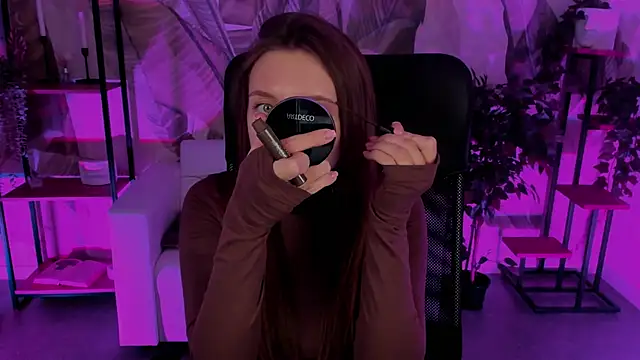 Snapshot of JennyDens chatting on 18, 12, 2024 JennyDens online show from 18, 12, 2024