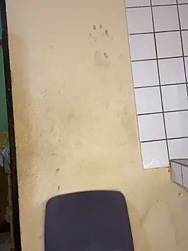 Snapshot of vannycov chatting on 21, 9, 2025 vannycov online show from 21, 9, 2025