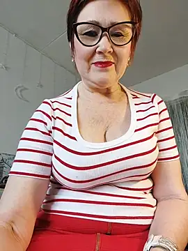 Snapshot of Fire_Night chatting on 1, 2, 2026 Fire Night online show from 1, 2, 2026