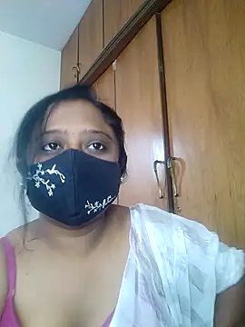 sexynayan23 online show from 8, 4, 2026