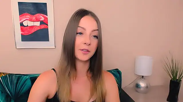 Snapshot of NatalieSexy chatting on 25, 5, 2026 NatalieSexy online show from 25, 5, 2026