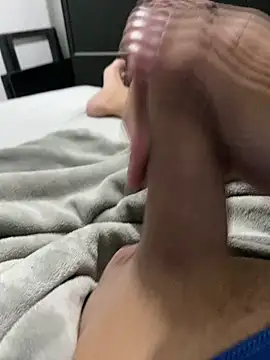 Snapshot of dustbor chatting on 7, 2, 2025 dustbor online show from 7, 2, 2025