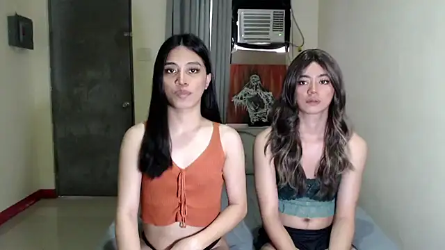 Snapshot of Urworldclasstrans chatting on 22, 3, 2025 Urworldclasstrans online show from 22, 3, 2025