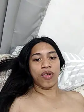 Snapshot of Urworldclasstrans chatting on 22, 3, 2026 Urworldclasstrans online show from 22, 3, 2026