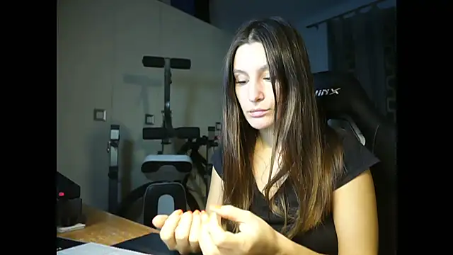 Snapshot of GodlyTheia chatting on 5, 12, 2024 GodlyTheia online show from 5, 12, 2024