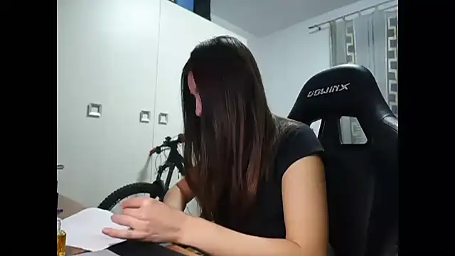 Snapshot of GodlyTheia chatting on 14, 12, 2024 GodlyTheia online show from 14, 12, 2024