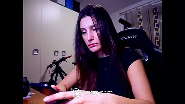 Snapshot of GodlyTheia chatting on 30, 1, 2025 GodlyTheia online show from 30, 1, 2025