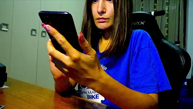 Snapshot of GodlyTheia chatting on 24, 9, 2025 GodlyTheia online show from 24, 9, 2025