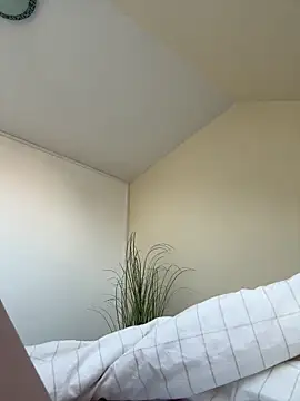 Snapshot of CutieEmy chatting on 16, 2, 2025 CutieEmy online show from 16, 2, 2025