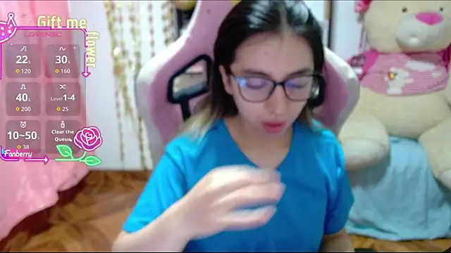 Maggie Fox3 online show from 25, 10, 2025