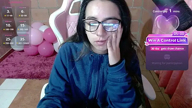 Snapshot of Maggie_Fox3 chatting on 16, 6, 2026 Maggie Fox3 online show from 16, 6, 2026