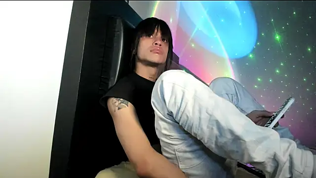 stormytt  online show from 6, 3, 2025