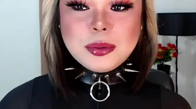 Mistress DOMnicaaxx online show from 8, 3, 2025