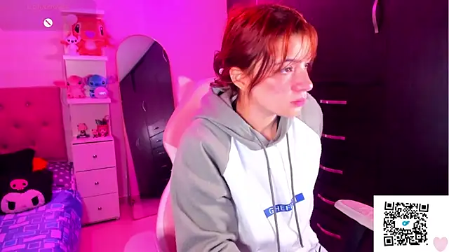 Vannessa  Shy online show from 4, 3, 2026