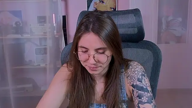 Snapshot of _AnnaStark_ chatting on 7, 2, 2026 AnnaStark online show from 7, 2, 2026