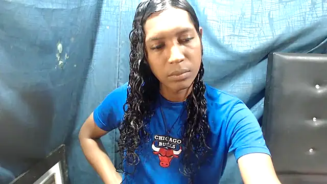 shairaStarr online show from 9, 10, 2025