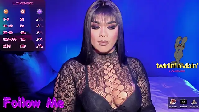 Snapshot of VictoriaEliz chatting on 29, 11, 2025 VictoriaEliz online show from 29, 11, 2025