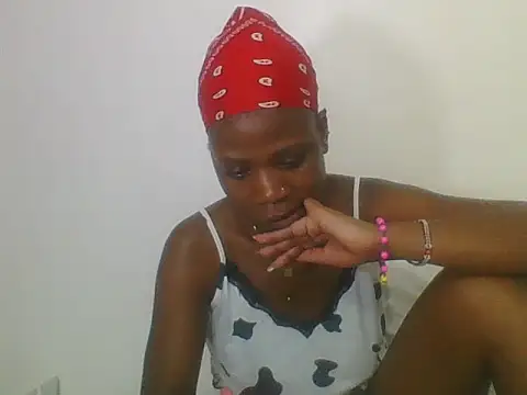 Sweetbaby004 online show from 13, 10, 2025