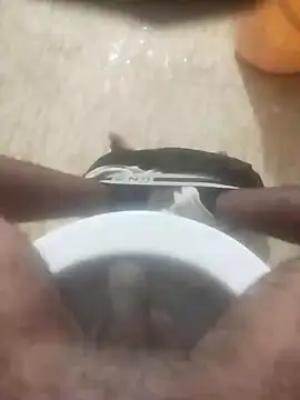 Snapshot of Desi_bbc7 chatting on 9, 12, 2024 Desi bbc7 online show from 9, 12, 2024