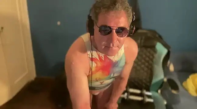 Snapshot of Fabrissi chatting on 28, 1, 2025 Fabrissi online show from 28, 1, 2025