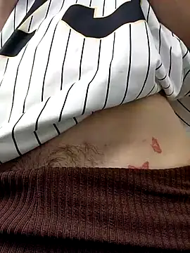 Amira Milker online show from 20, 2, 2025