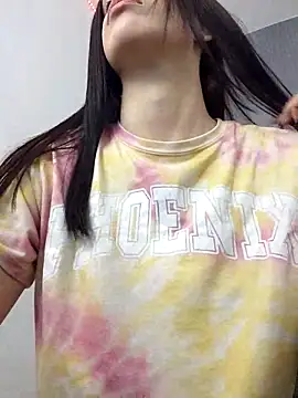 Amira Milker online show from 20, 3, 2025