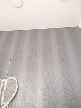 Amira Milker online show from 17, 9, 2025