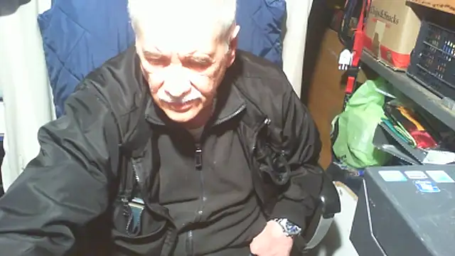 nonnomaturobisex online show from 10, 4, 2026