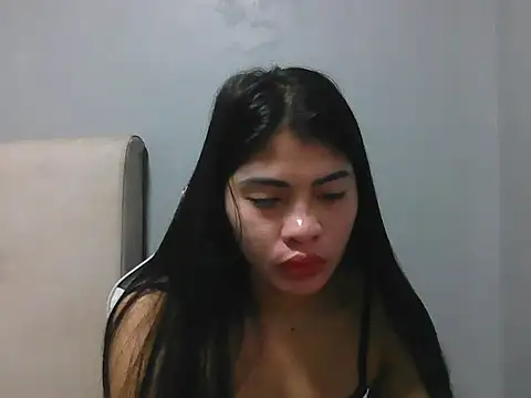 Snapshot of Miss_unknown chatting on 12, 9, 2025 Miss unknown online show from 12, 9, 2025