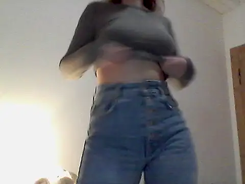 Snapshot of ocean_eyess_ chatting on 21, 4, 2026 ocean eyess online show from 21, 4, 2026