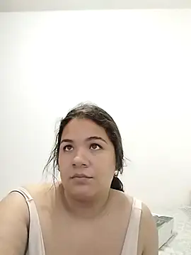 Snapshot of Van3orgasm4me chatting on 5, 3, 2025 Van3orgasm4me online show from 5, 3, 2025