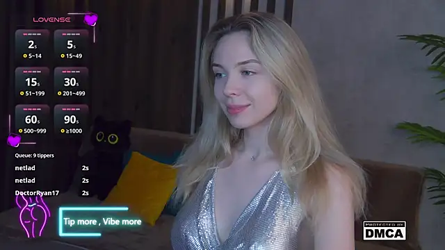 Holl1Would online show from 14, 2, 2025