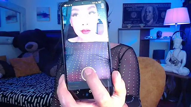 Snapshot of KatGamePlay chatting on 1, 10, 2025 KatGamePlay online show from 1, 10, 2025