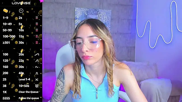 Snapshot of barbie_scoth_ chatting on 5, 3, 2025 barbie scoth  online show from 5, 3, 2025