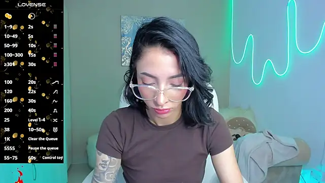 Snapshot of barbie_scoth_ chatting on 2, 10, 2025 barbie scoth  online show from 2, 10, 2025