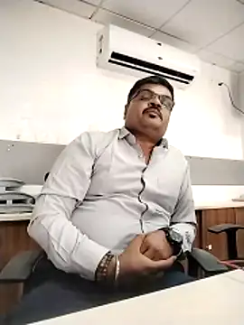 Desi Londa 143 online show from 19, 3, 2026