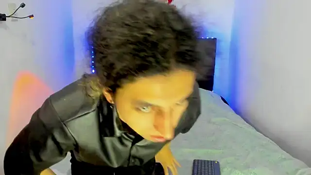 shelby  hotshoww online show from 27, 12, 2024