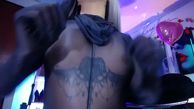 Snapshot of kayilyn chatting on 11, 2, 2026 kayilyn online show from 11, 2, 2026