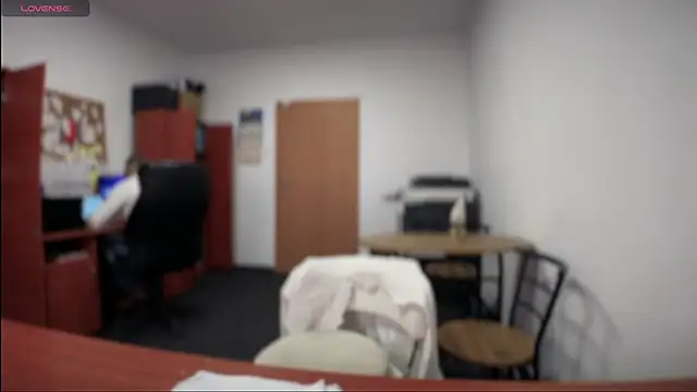 legsLONG online show from 13, 12, 2024