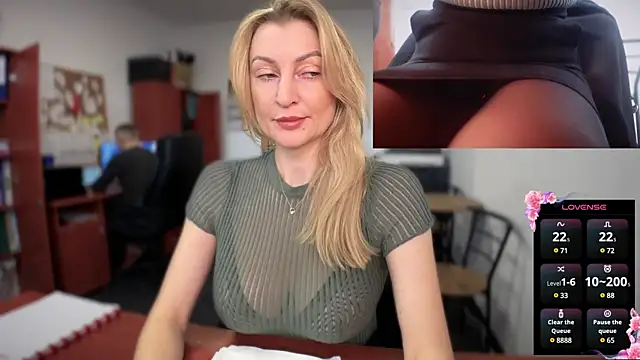 legsLONG online show from 31, 1, 2025