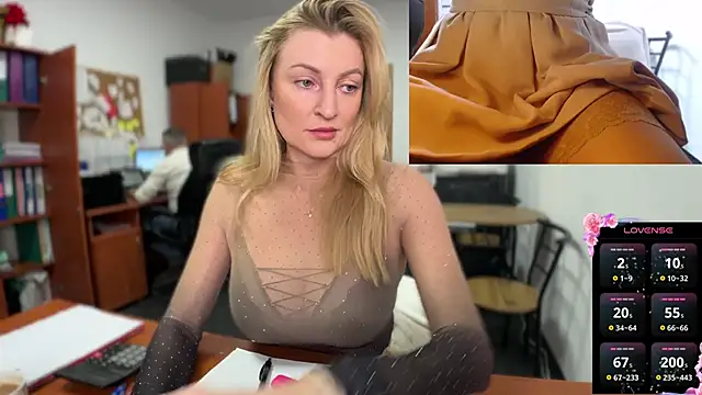 legsLONG online show from 19, 2, 2025