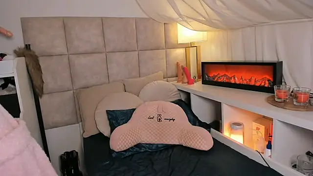 TatjanaTillers online show from 15, 2, 2026