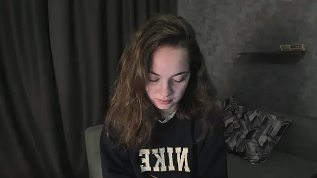 Snapshot of KristinaLoison chatting on 24, 4, 2026 KristinaLoison online show from 24, 4, 2026
