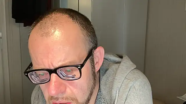 FABIOGLASSES online show from 16, 11, 2025