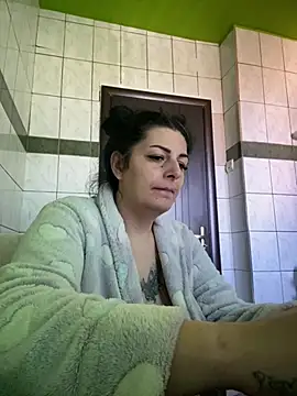 Mary Hot  online show from 18, 2, 2026